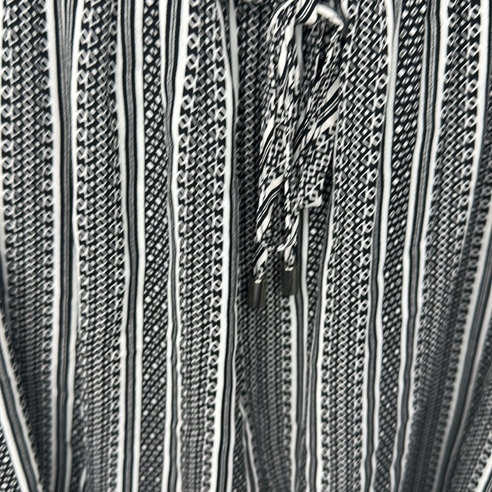 DR2 PRINT ROMPER (M) - Picture 4 of 8